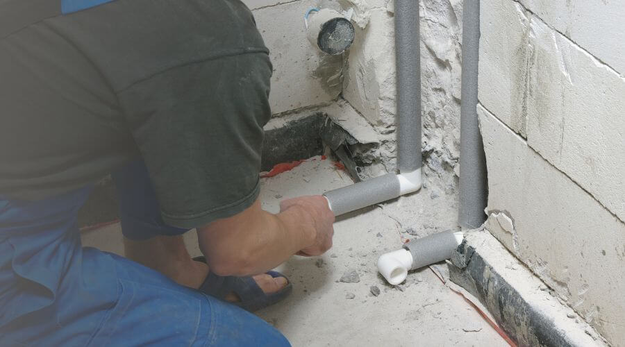 Expert burst pipe repair services in Rock, KS